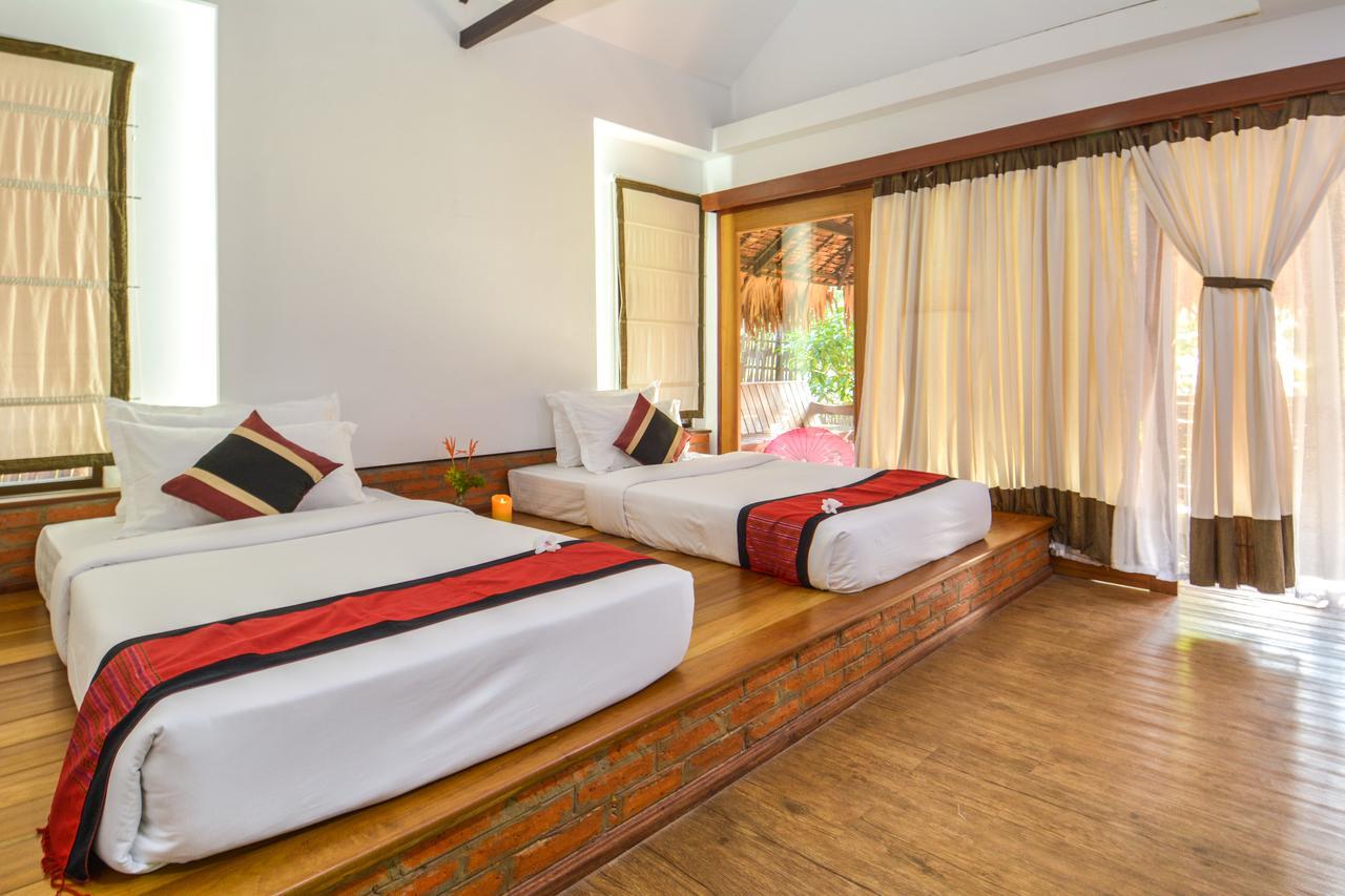 Hotel Queen Jamadevi Moulmein Extérieur photo